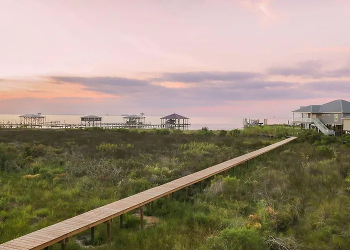 Peaceful 4br*private Pool*3-5 Min Walk To Beach! Gulf Shores